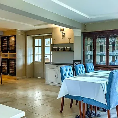 Rybical Hotel 4*