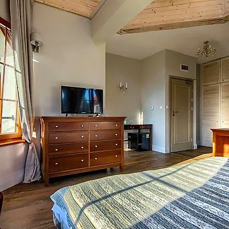Rybical Hotel 4*